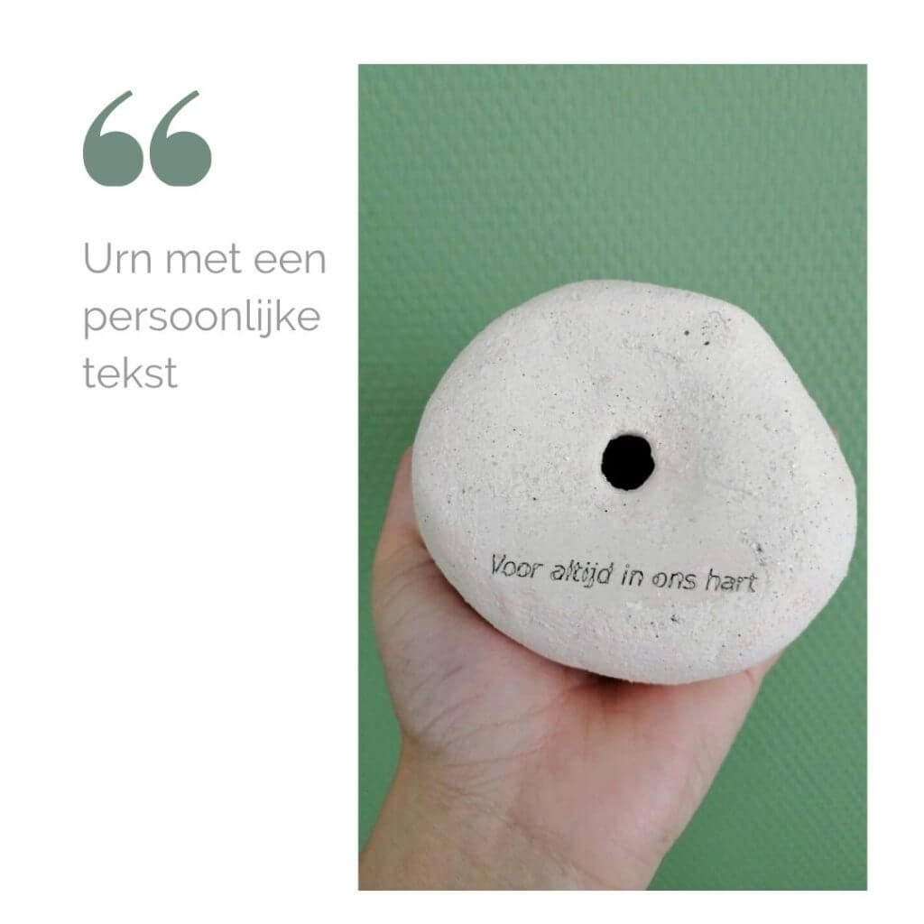 Urn-voor-thuis-persoonlijke-tekst-Lalief